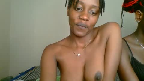 naughty_ellaa online show from 09/15/25, 05:46