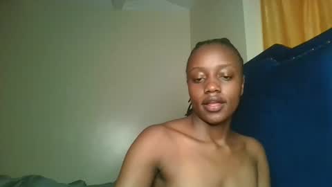 naughty_ellaa online show from 09/18/25, 12:51