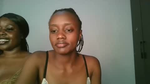 naughty_ellaa online show from 10/09/25, 06:06
