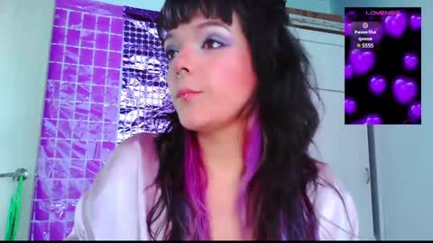 Snapshot of naughty_em_17 chatting on 03/09/25, 06:11 Em  please help me reach 100 thumbs up 3 online show from 03/09/25, 06:11