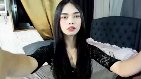 Snapshot of naughty_emmats chatting on 04/07/26, 12:05 emma online show from 04/07/26, 12:05