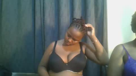 naughty_jazmine online show from 11/15/25, 05:42