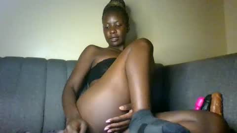 Snapshot of naughty_jee chatting on 05/28/26, 02:09 jee online show from 05/28/26, 02:09