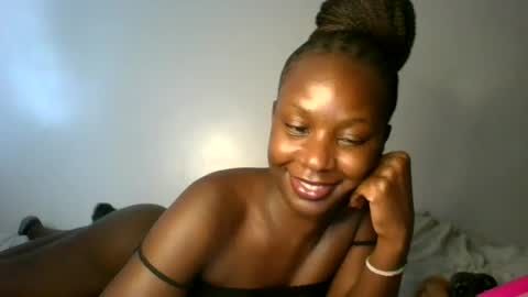 Snapshot of naughty_jee chatting on 07/14/26, 10:21 jee online show from 07/14/26, 10:21