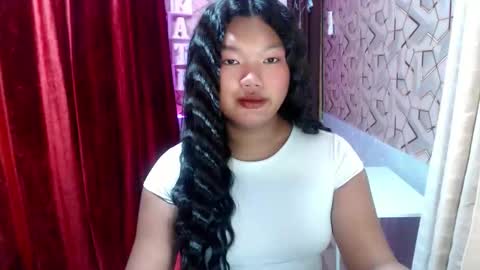 Snapshot of naughty_kate18 chatting on 04/07/26, 08:20 KATE online show from 04/07/26, 08:20