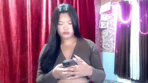 Snapshot of naughty_kate18 chatting on 04/18/26, 12:36 KATE online show from 04/18/26, 12:36