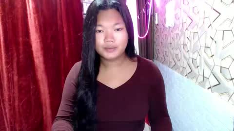 Snapshot of naughty_kate18 chatting on 04/22/26, 10:11 KATE online show from 04/22/26, 10:11