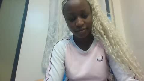 Snapshot of naughty_kesh chatting on 06/25/26, 09:58 kesh online show from 06/25/26, 09:58