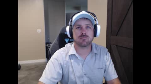 Snapshot of naughty_kinky1 chatting on 09/17/25, 07:48 Naughty kinky1 online show from 09/17/25, 07:48