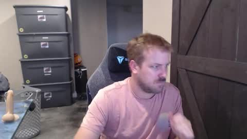 Snapshot of naughty_kinky1 chatting on 10/14/25, 03:46 Naughty kinky1 online show from 10/14/25, 03:46