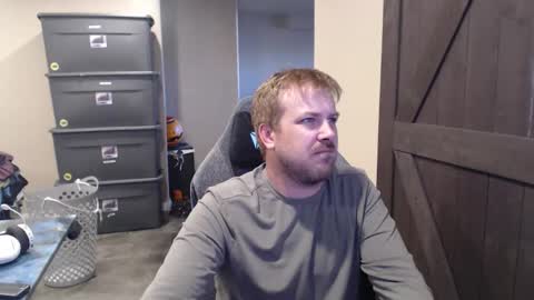 Snapshot of naughty_kinky1 chatting on 10/22/25, 03:45 Naughty kinky1 online show from 10/22/25, 03:45