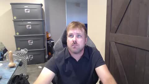 Snapshot of naughty_kinky1 chatting on 10/23/25, 06:39 Naughty kinky1 online show from 10/23/25, 06:39