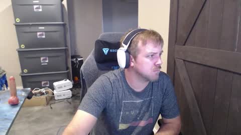 Snapshot of naughty_kinky1 chatting on 11/19/25, 04:40 Naughty kinky1 online show from 11/19/25, 04:40