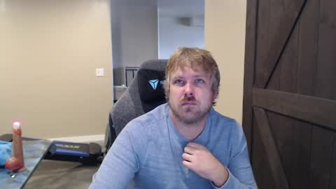 Snapshot of naughty_kinky1 chatting on 03/31/26, 05:35 Naughty kinky1 online show from 03/31/26, 05:35