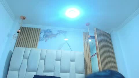 Snapshot of naughty_kittenm chatting on 04/22/26, 11:01 Kitten online show from 04/22/26, 11:01