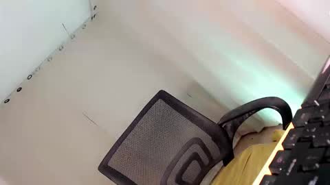 Snapshot of naughty_little_pixie69 chatting on 04/25/26, 02:58 naughty_little_pixie69 online show from 04/25/26, 02:58