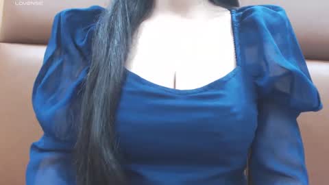 Snapshot of naughty_love489696 chatting on 03/03/25, 04:24 riya online show from 03/03/25, 04:24