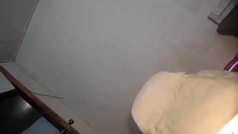 Snapshot of naughty_nebula chatting on 09/19/25, 02:29 JOVANNA online show from 09/19/25, 02:29