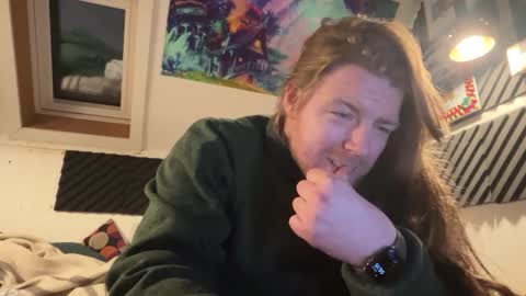 Snapshot of naughty_noisy_neighbors chatting on 04/05/26, 03:15 Freyja and Baldur online show from 04/05/26, 03:15