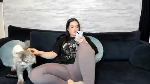 Snapshot of naughty_princesse chatting on 06/14/26, 11:18 Elena online show from 06/14/26, 11:18