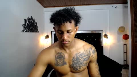 Snapshot of naughty_sebas_ chatting on 02/27/25, 10:09 SEBAS online show from 02/27/25, 10:09