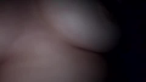 Snapshot of naughty_sheyda chatting on 12/20/25, 10:28 call me sheyda online show from 12/20/25, 10:28