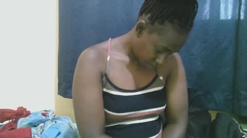 Snapshot of naughty_slender2 chatting on 03/08/26, 04:27 jn online show from 03/08/26, 04:27