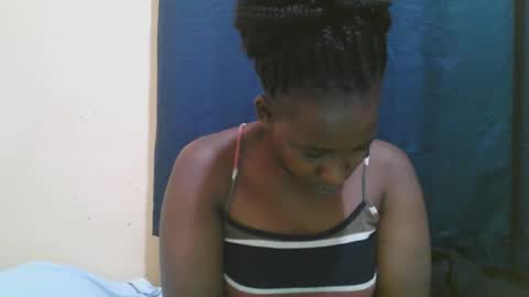 Snapshot of naughty_slender2 chatting on 03/08/26, 04:33 jn online show from 03/08/26, 04:33