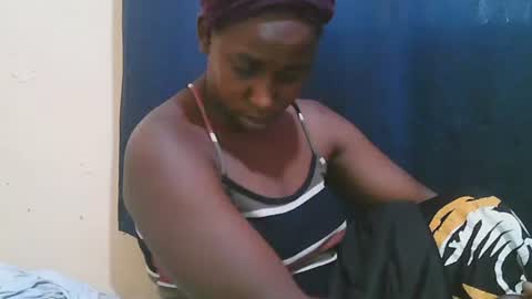 Snapshot of naughty_slender2 chatting on 03/09/26, 04:38 jn online show from 03/09/26, 04:38