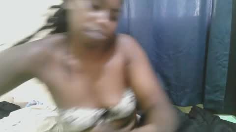 Snapshot of naughty_slender2 chatting on 03/21/26, 08:30 jn online show from 03/21/26, 08:30