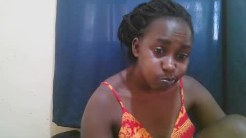 Snapshot of naughty_slender2 chatting on 03/24/26, 09:47 jn online show from 03/24/26, 09:47