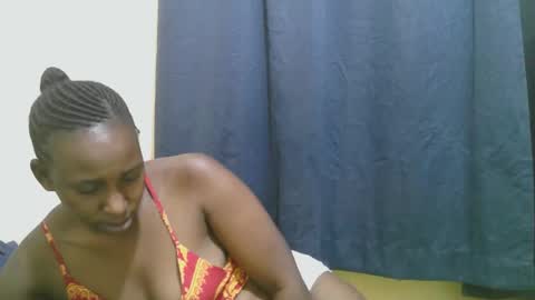 Snapshot of naughty_slender2 chatting on 04/18/26, 07:58 jn online show from 04/18/26, 07:58