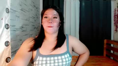 Snapshot of naughty_vies chatting on 03/20/26, 08:52 Davies online show from 03/20/26, 08:52