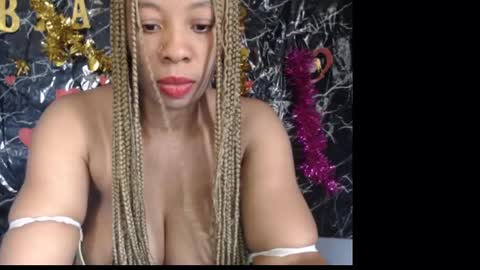 Snapshot of naughty_xxbunny chatting on 01/24/25, 09:06 beauty online show from 01/24/25, 09:06