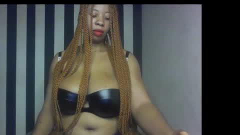 Snapshot of naughty_xxbunny chatting on 03/05/26, 09:05 beauty online show from 03/05/26, 09:05