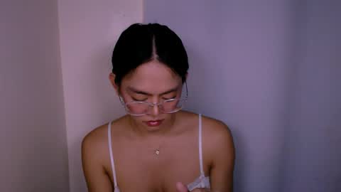 Snapshot of naughtyaurora69 chatting on 05/22/26, 11:05 NaughtyAurora online show from 05/22/26, 11:05