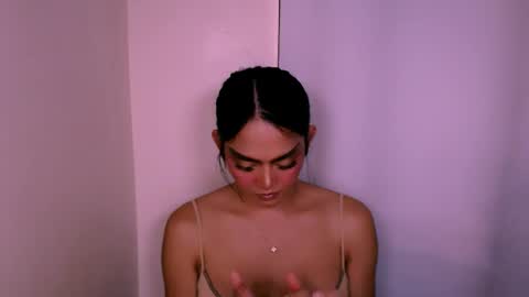 Snapshot of naughtyaurora69 chatting on 05/24/26, 12:10 NaughtyAurora online show from 05/24/26, 12:10