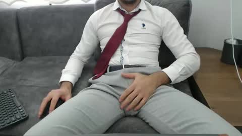 naughty pervert masterboy online show from 01/13/25, 12:02