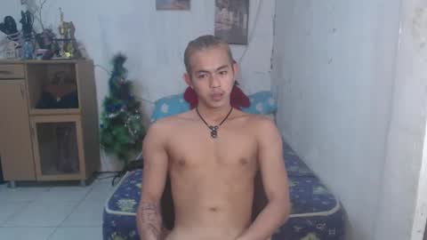 Snapshot of naughtyboylouie chatting on 02/01/25, 07:26 Loue online show from 02/01/25, 07:26