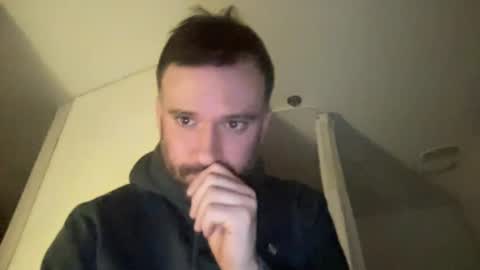 Snapshot of naughtycanadian69 chatting on 02/01/25, 09:32 naughtycanadian69 online show from 02/01/25, 09:32