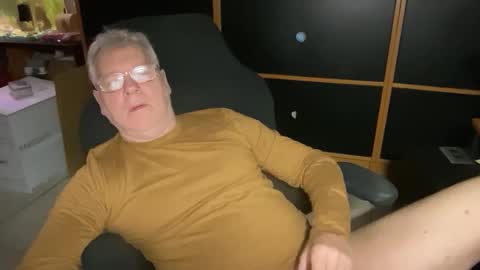 naughtydaddyla online show from 12/22/25, 03:14