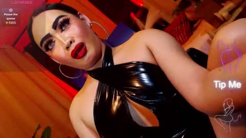 Snapshot of naughtyfridah chatting on 07/12/26, 05:04 naughtyfridah online show from 07/12/26, 05:04
