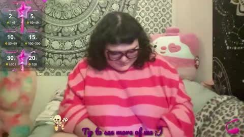 Naughty Girl online show from 12/19/25, 01:12