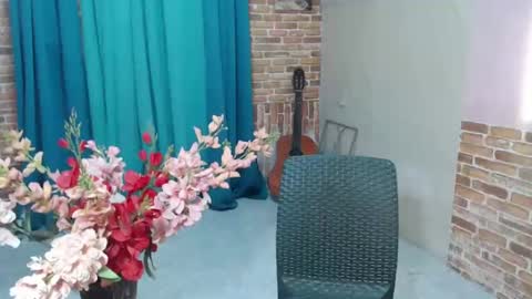 Snapshot of naughtygirlkathy chatting on 02/07/25, 10:52 kathy online show from 02/07/25, 10:52