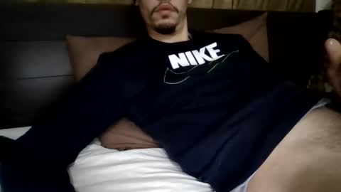 naughtyguy556677 online show from 05/06/26, 03:24