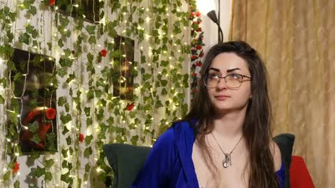 Snapshot of naughtyhomemade17 chatting on 04/04/26, 12:13 Mya Alexya online show from 04/04/26, 12:13