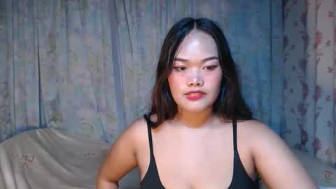 amber and ryan online show from 12/17/25, 10:32