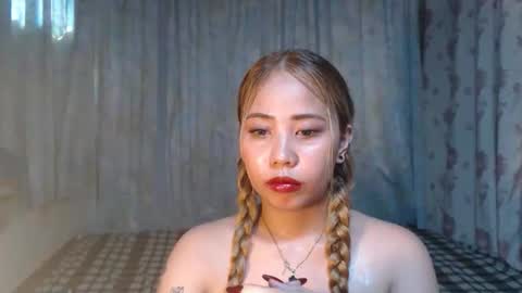 Snapshot of naughtyhotsexyjean chatting on 04/09/26, 06:19 miss jean online show from 04/09/26, 06:19