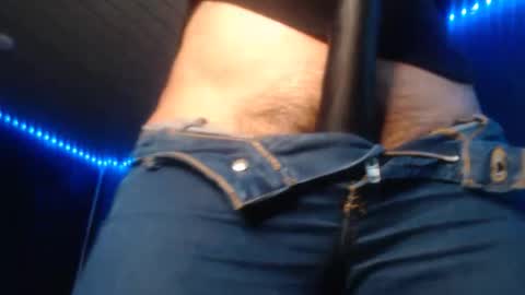Snapshot of naughtyhotsquirt chatting on 04/26/26, 02:59 Kimberly online show from 04/26/26, 02:59