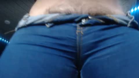 Snapshot of naughtyhotsquirt chatting on 04/29/26, 05:06 Kimberly online show from 04/29/26, 05:06